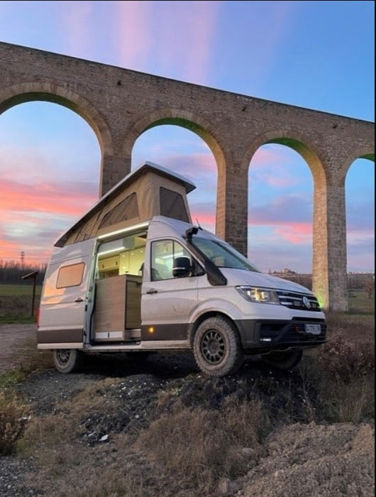 ATEK Aufstelldach für VW Crafter II (2017-aktuell) L3H2 / L3H3 / L4H3 / L5H3 – Mehr Platz, mehr Komfort, mehr Freiheit